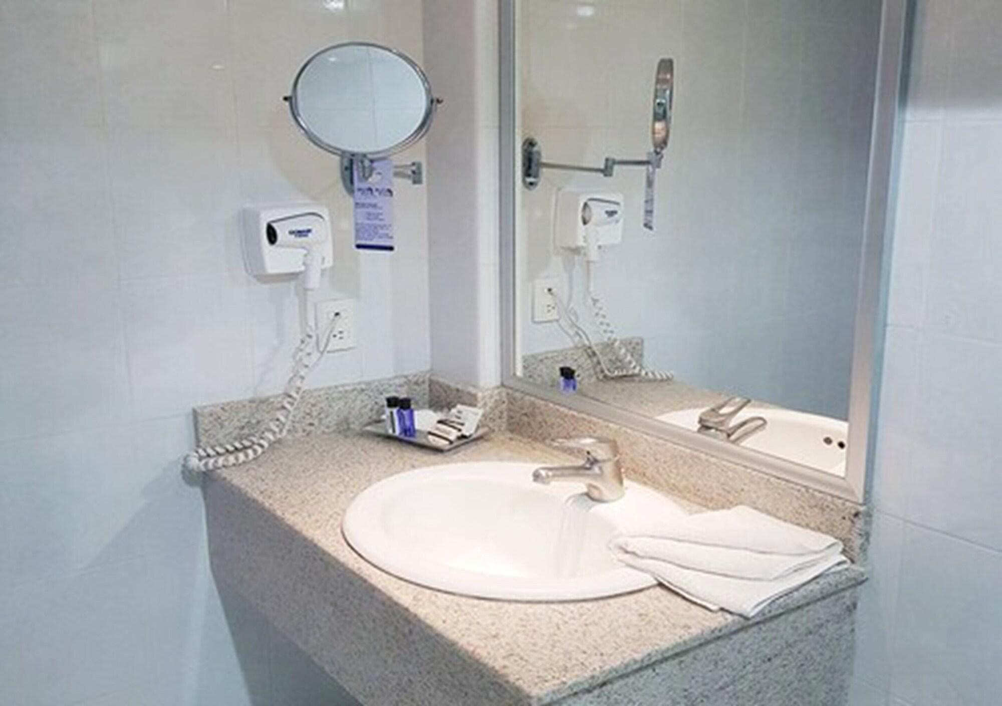 Hotel Ciros Pachuca المظهر الخارجي الصورة